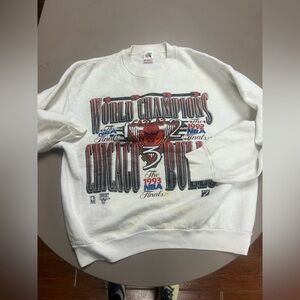 Vintage 1993 Chicago bulls sweatshirtl sweater   white size large